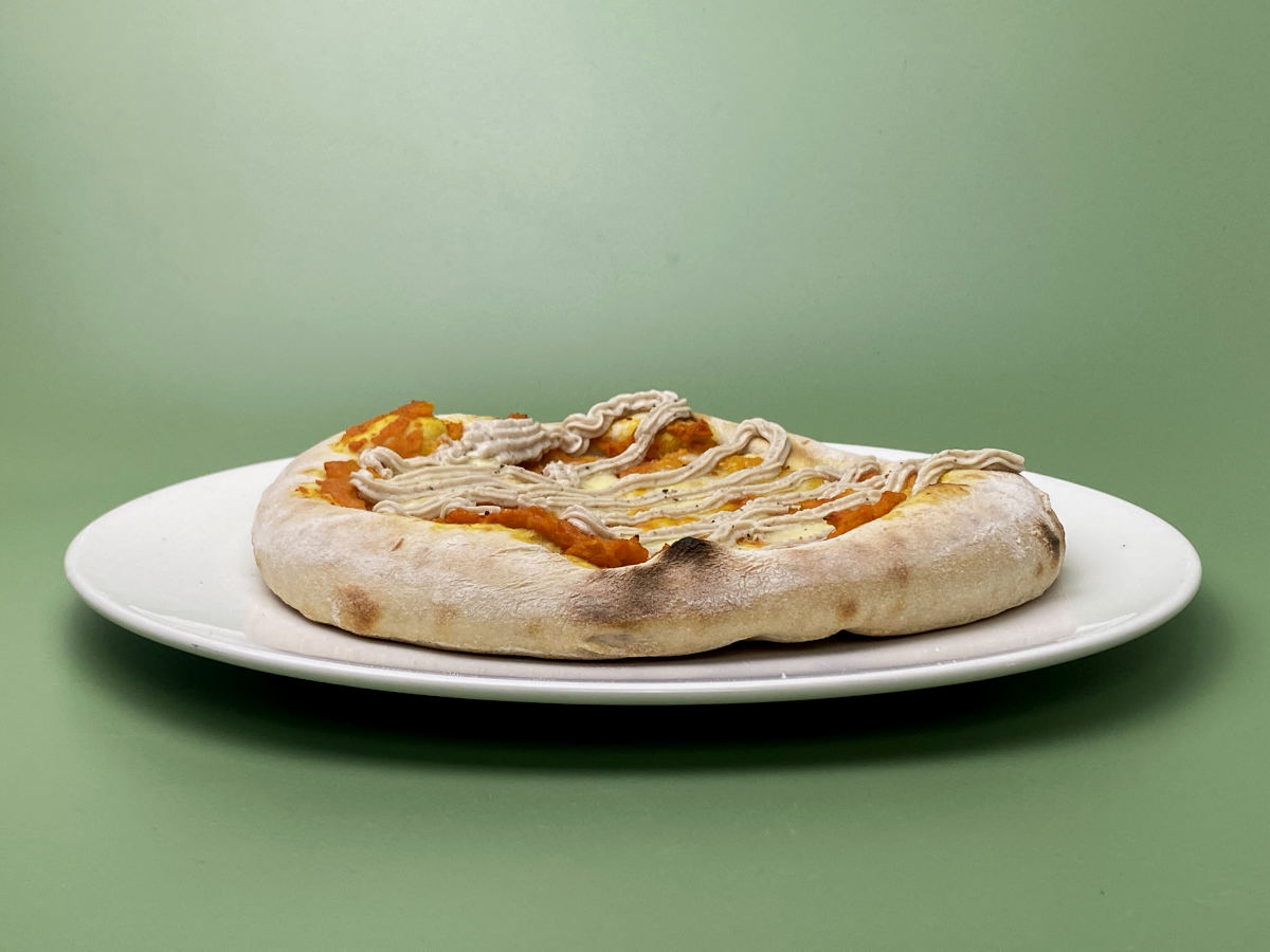0 pizza kuerbis maronenpesto fertig Salamico