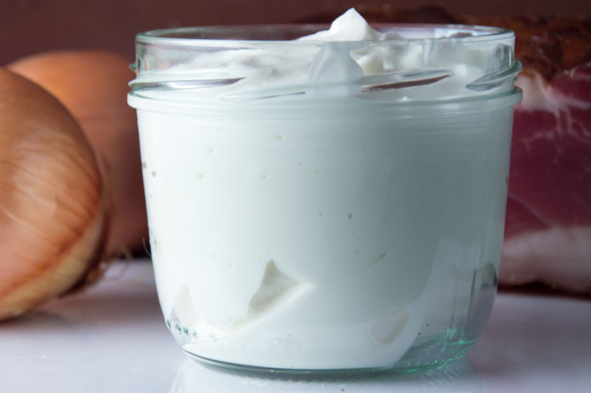 Besser als Crème fraîche: Der fettarme Quark für deinen Flammkuchen