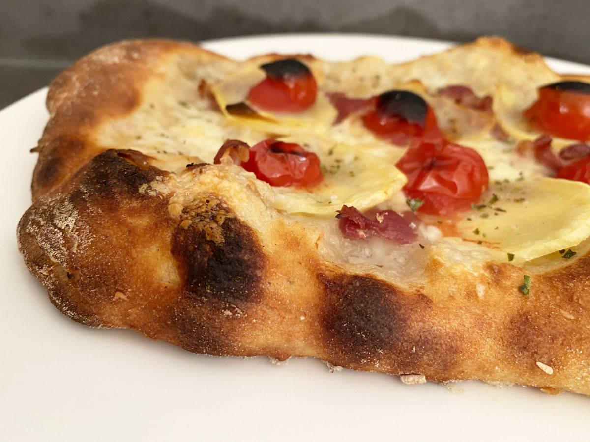 Pinsa Romana Schinken Kartoffel